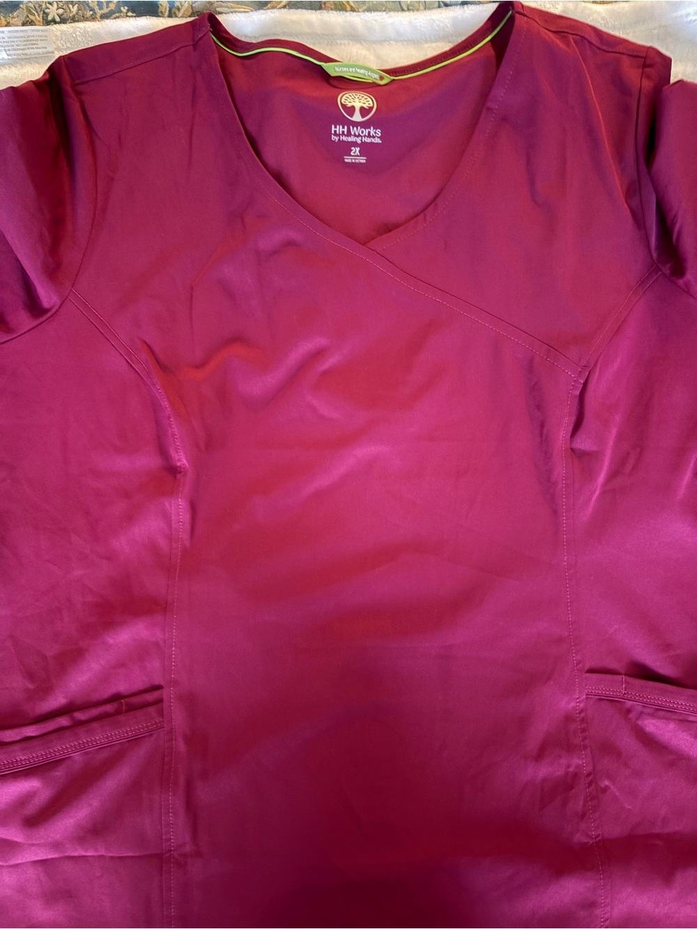 healing hands Magenta V-Neck Scrub Top with Pockets